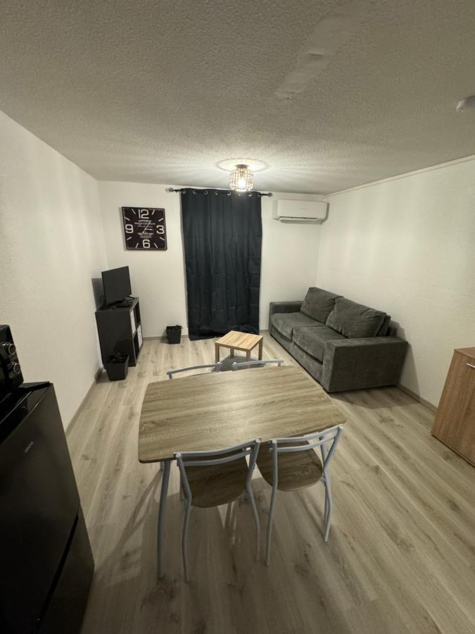 Studio Avec Terrasse Vue Sur Cousson Динь-ле-Бен Экстерьер фото
